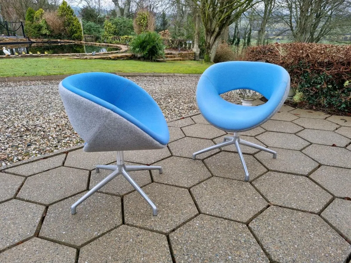Pair Of Boss Design Reception Chairs - Image 3
