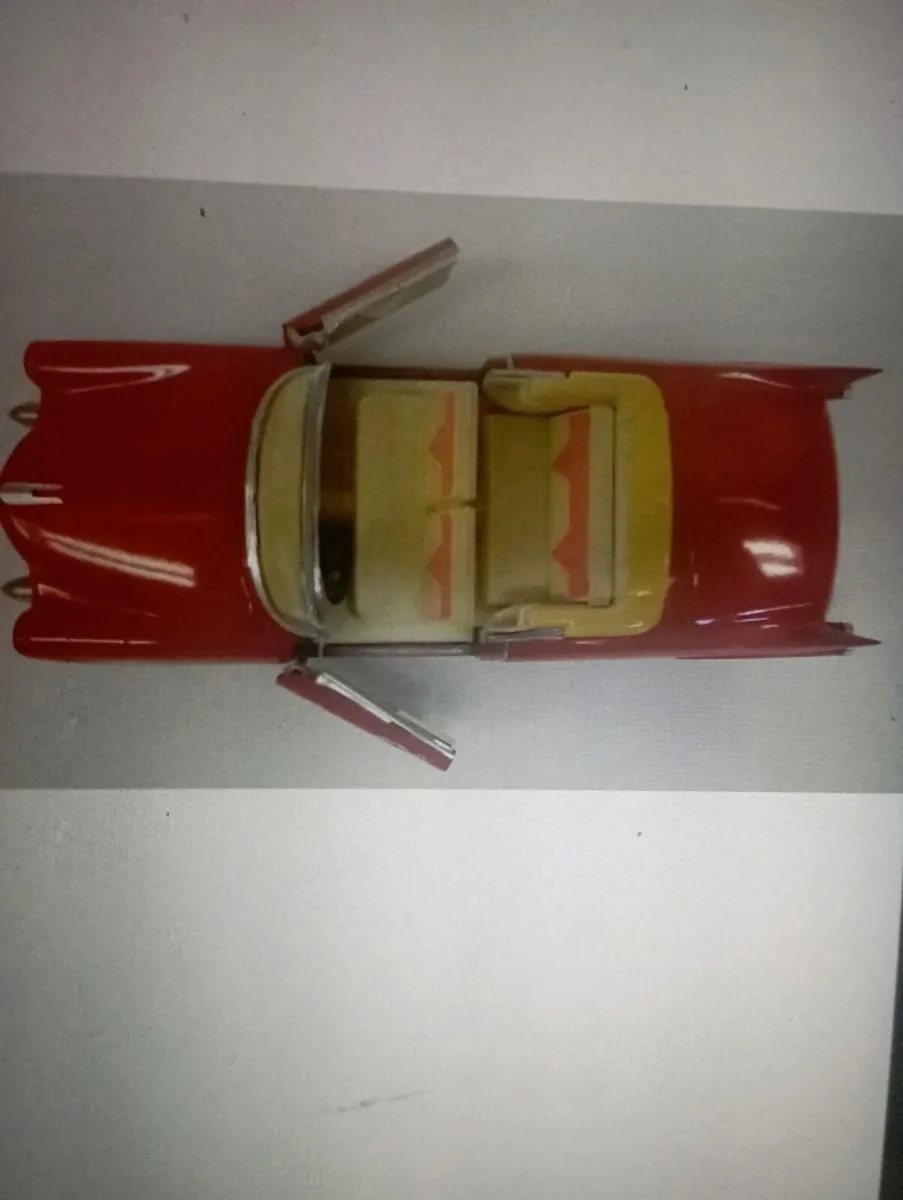 COCA COLA DIE-CAST MODLE CADILLAC ELDORADO .(1990) - Image 4