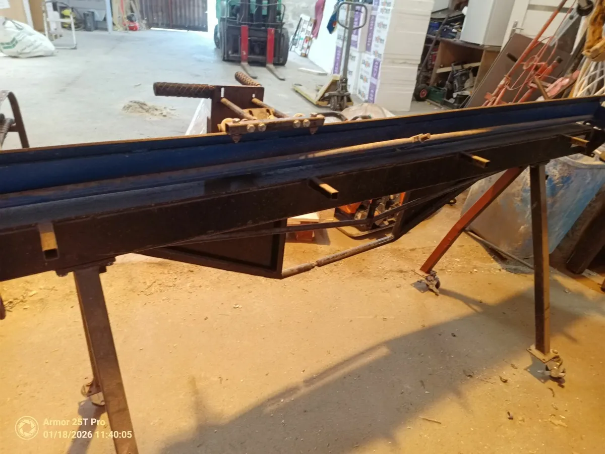 Sheet metal bender with cutting shears - Image 3