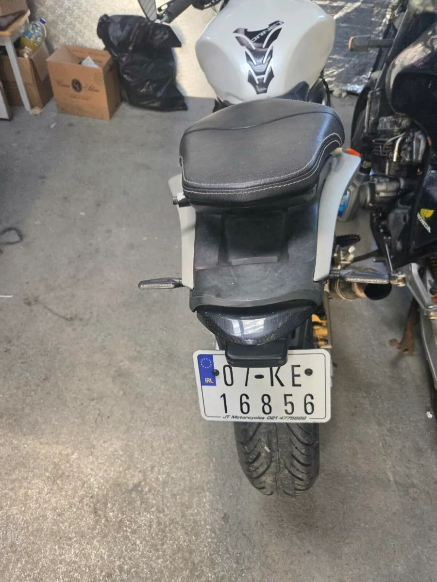 Honda hornet 600 - Image 1