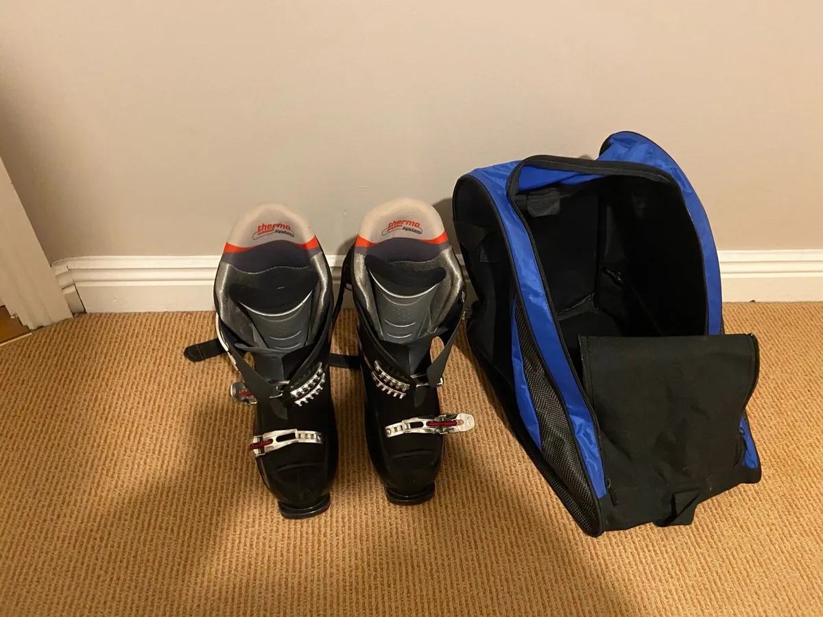 Ski boots - Image 1
