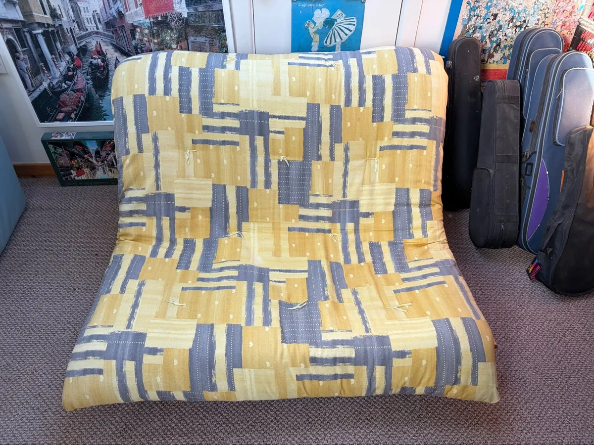 Compact double futon bed - Image 1