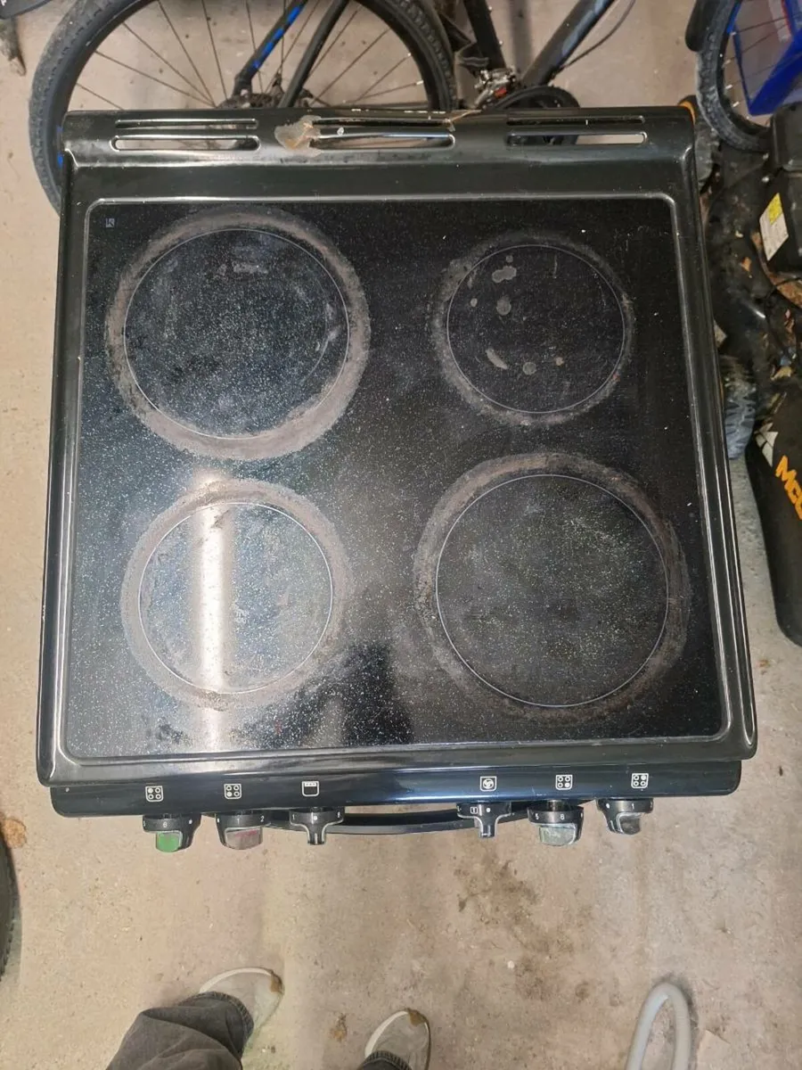 electric cooker - Image 1