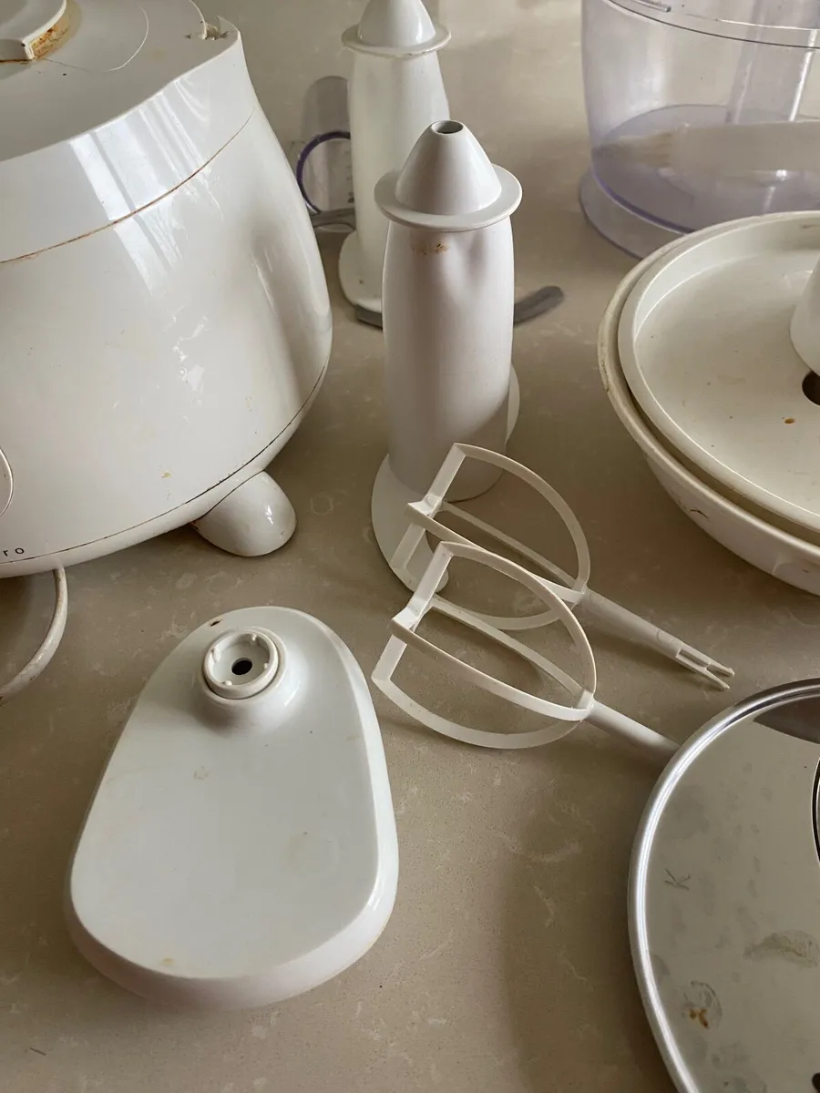 Food processor - Image 2