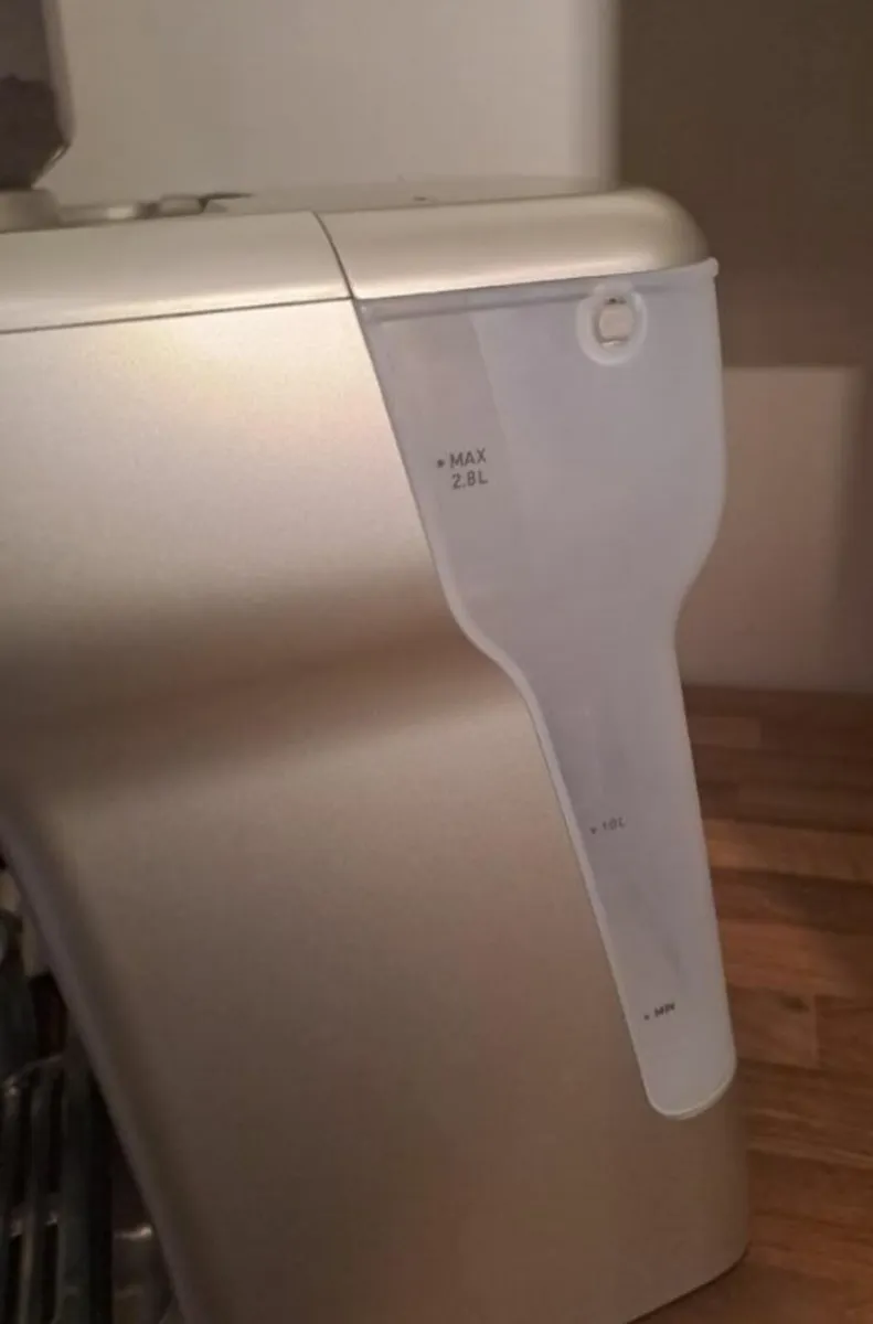 BREVILLE Barista Max Coffee Machine - Image 4