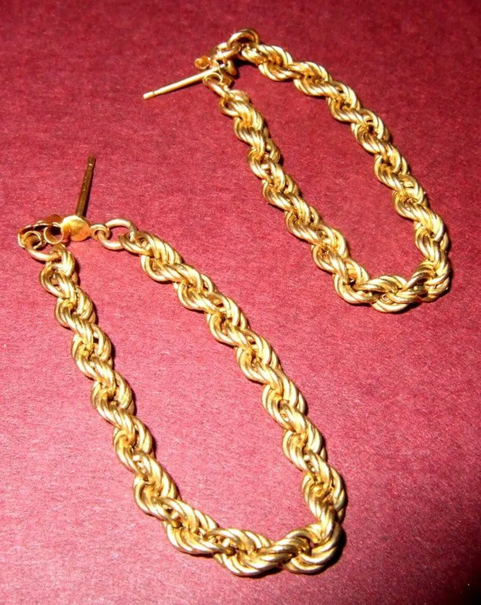 Vintage Hallmarked 9ct Gold Twisted Rope Earrings - Image 2