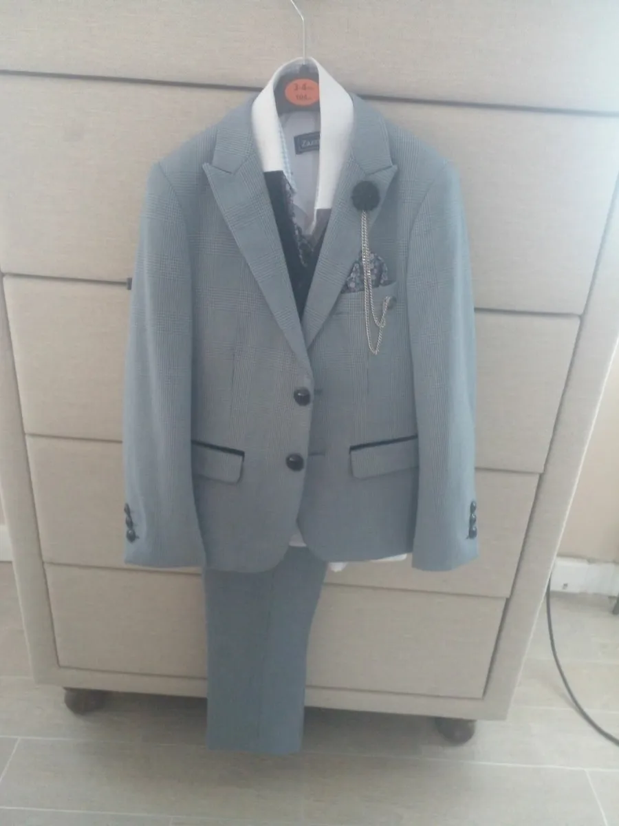 Kids suit - Image 3