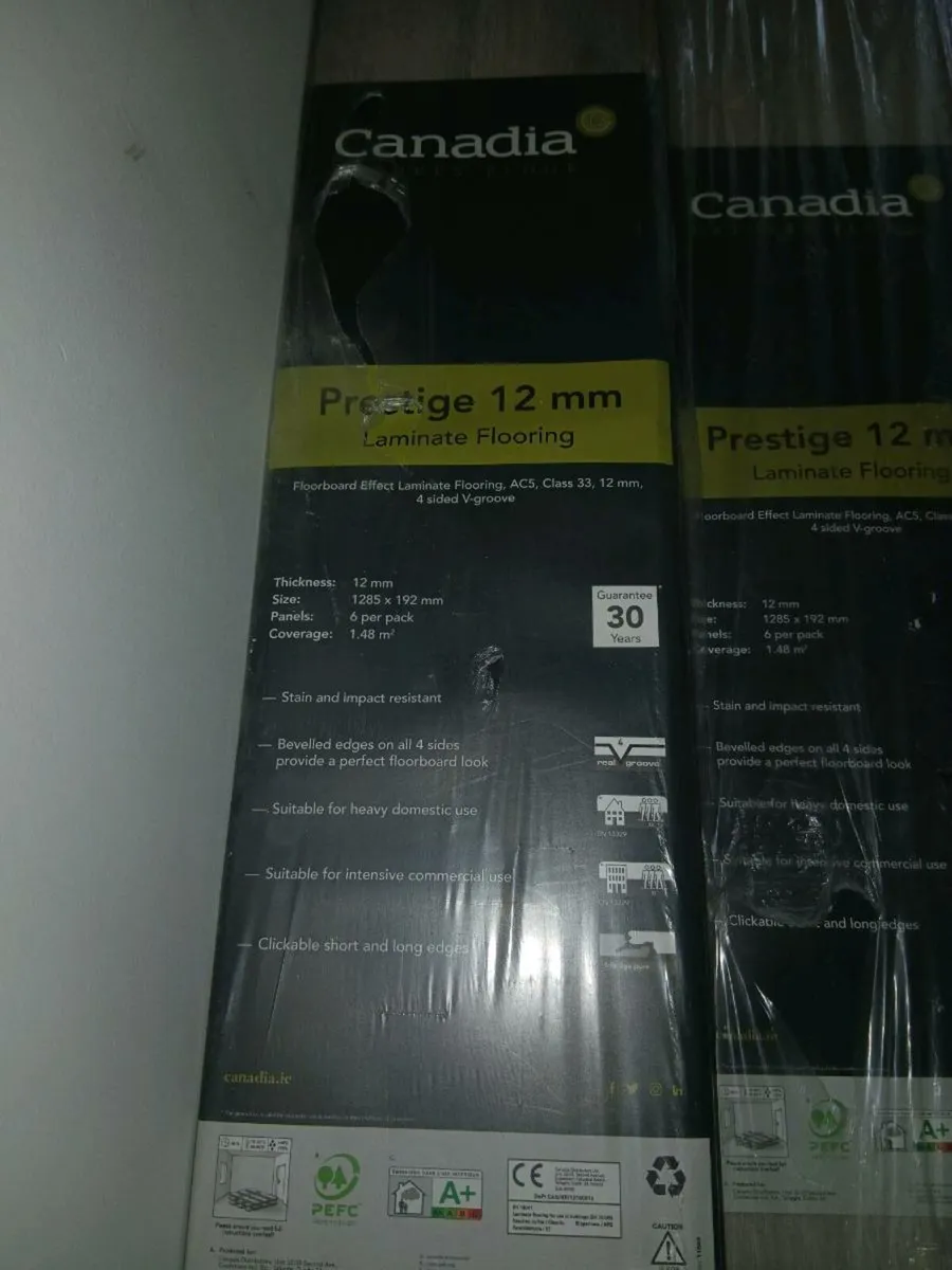 Laminated flooring - Image 1