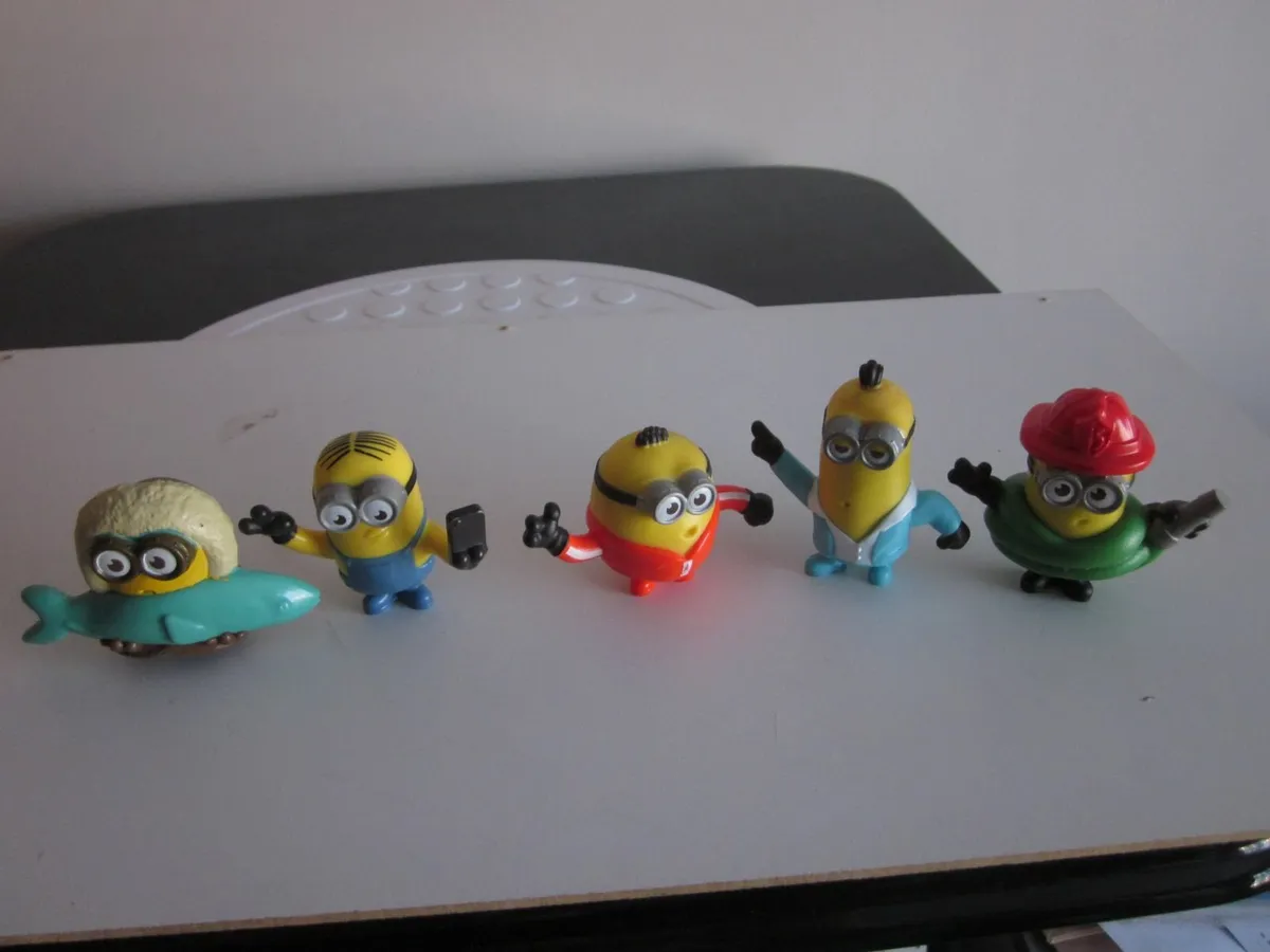 McDonalds Five Happy Meal Toys Minions 2019 - Image 1
