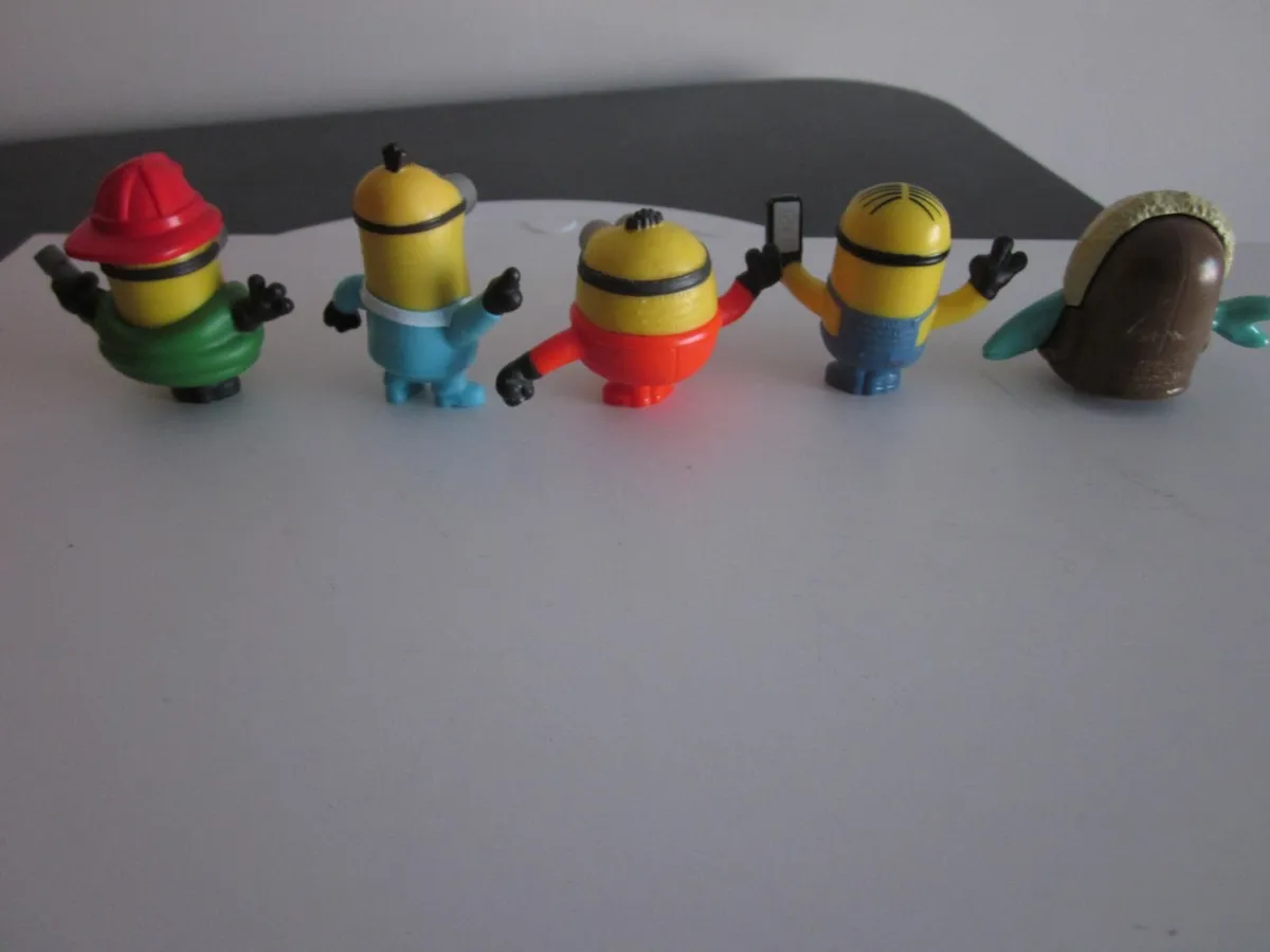 McDonalds Five Happy Meal Toys Minions 2019 - Image 3