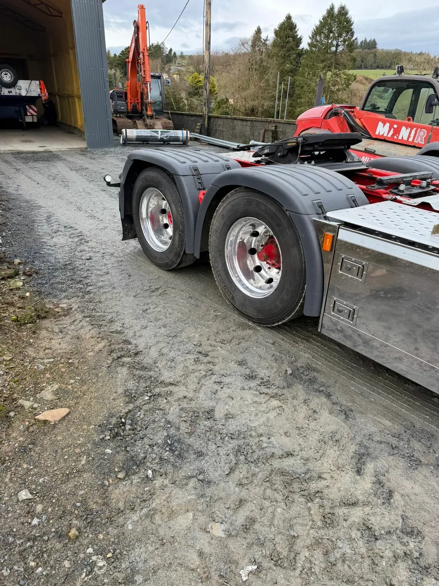 Scania twin wheel tag 560 - Image 4