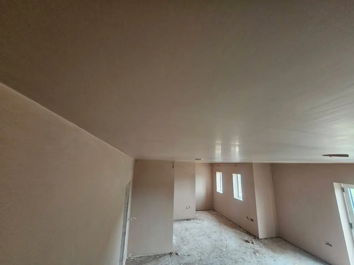 plastering contractor - Image 2