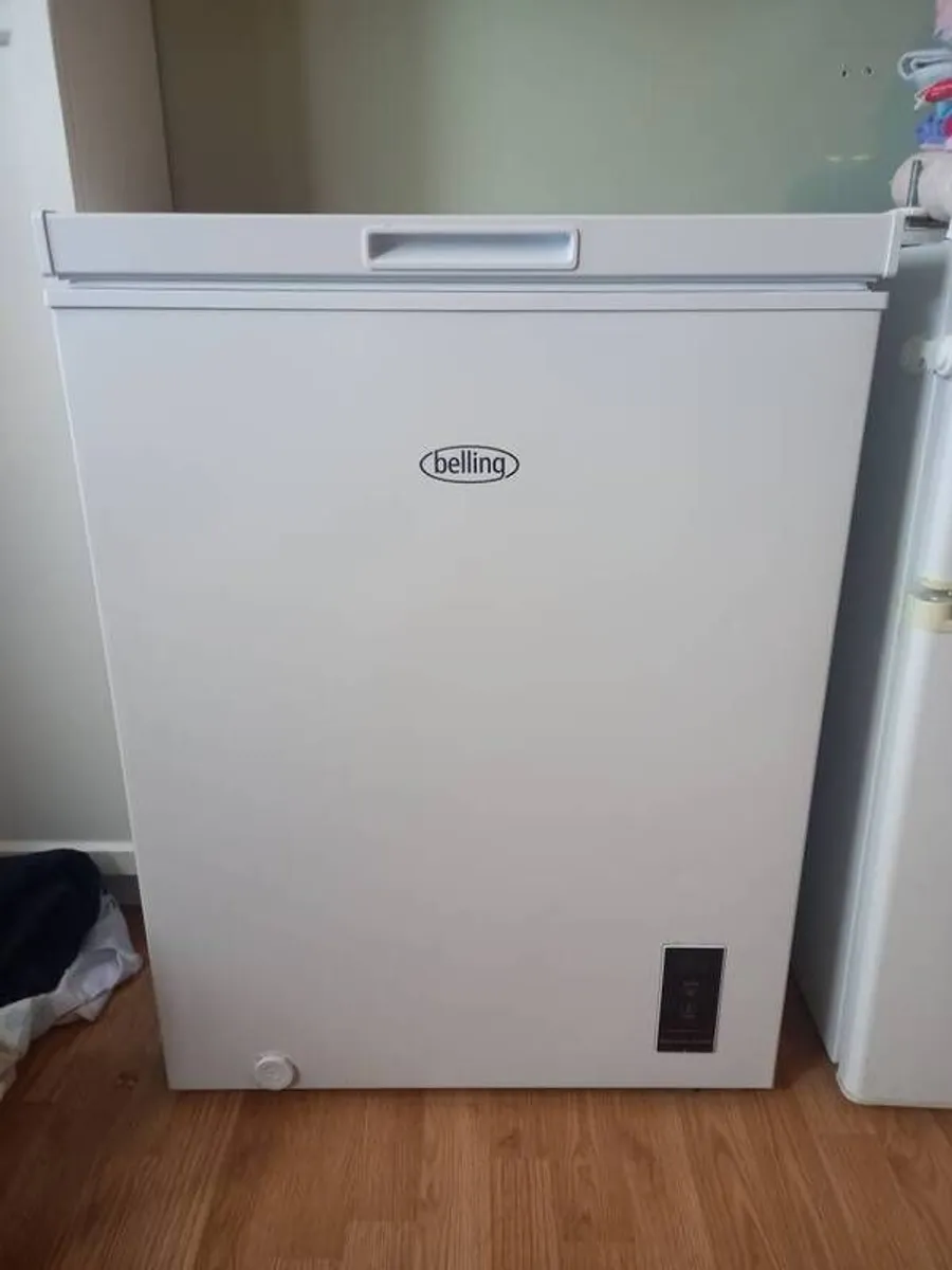 Belling Chest freezer 142L - Image 1