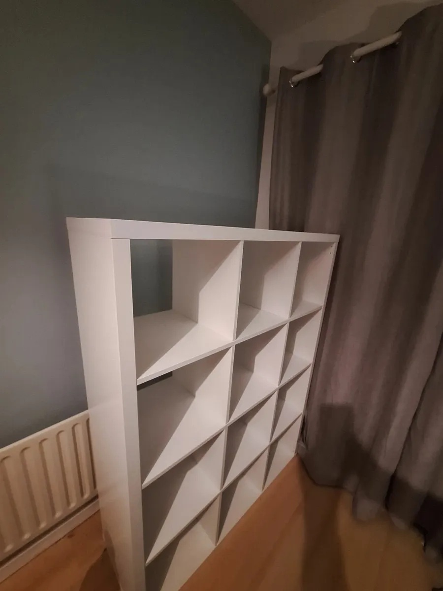 Clothes shelving unit 9 cube - Image 4