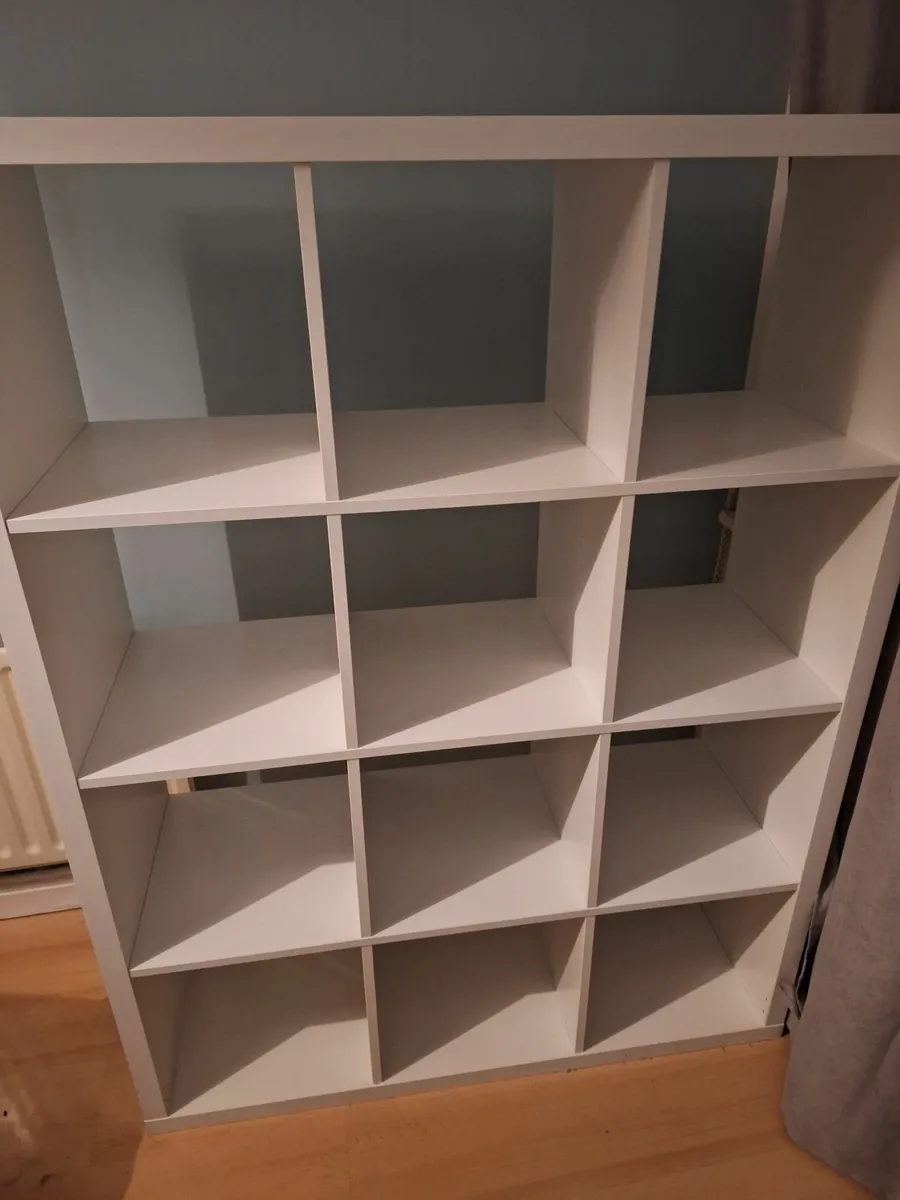 Clothes shelving unit 9 cube - Image 3