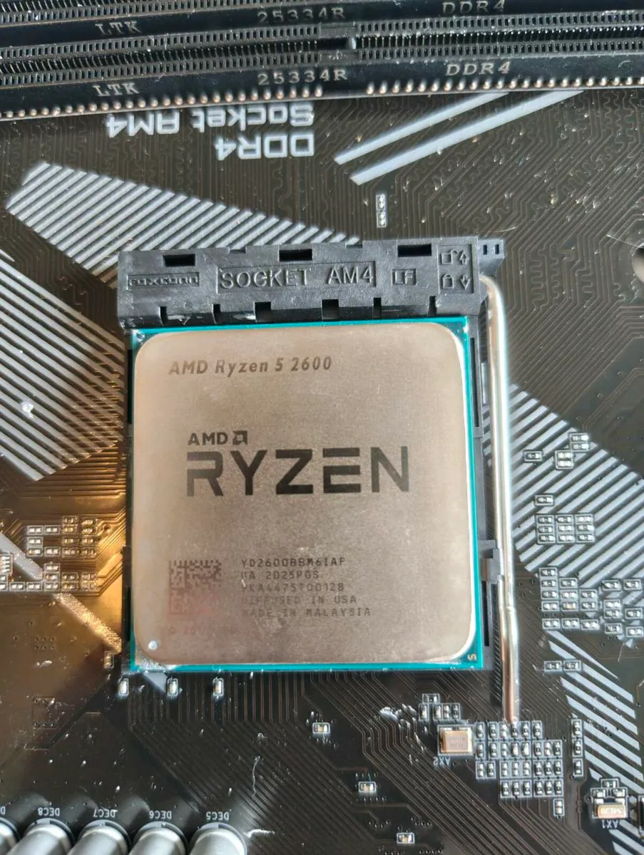 Ryzen 5 2600 - Image 1
