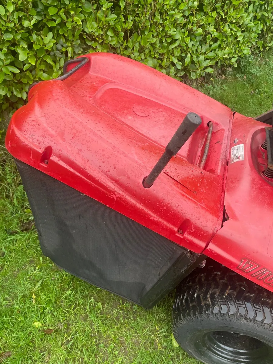 Ride on mower - Image 4