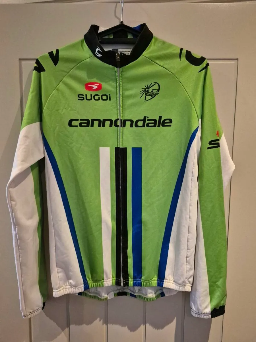 Cycling jersey & jacket - Image 1