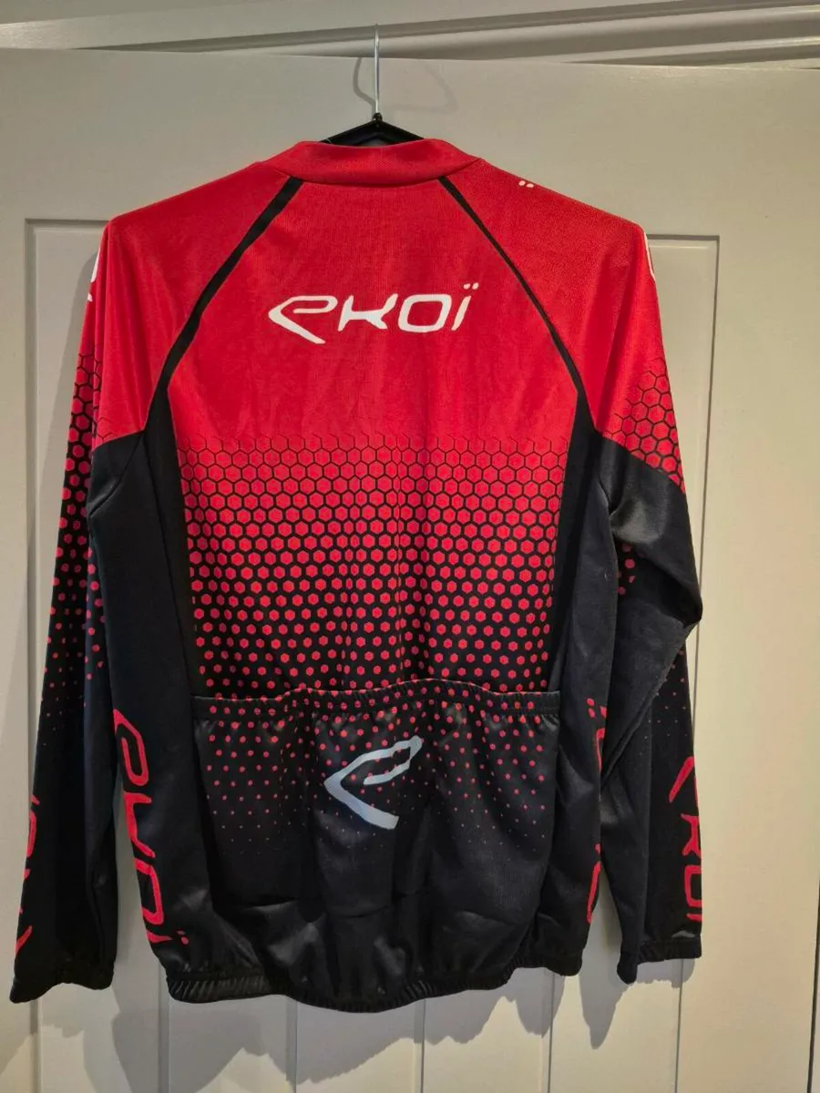 Cycling jersey & jacket - Image 4