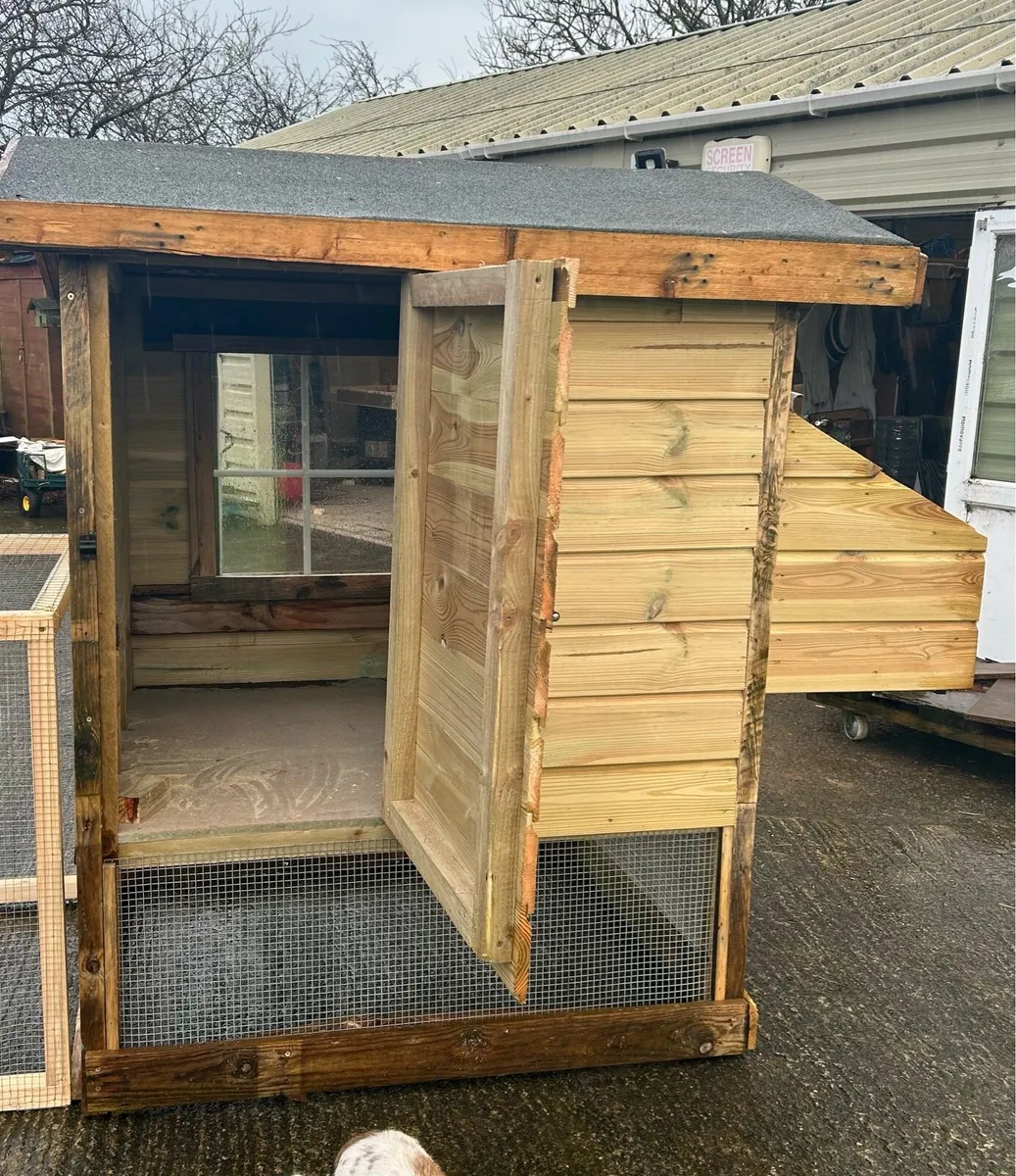CHICKEN COOP - Image 2