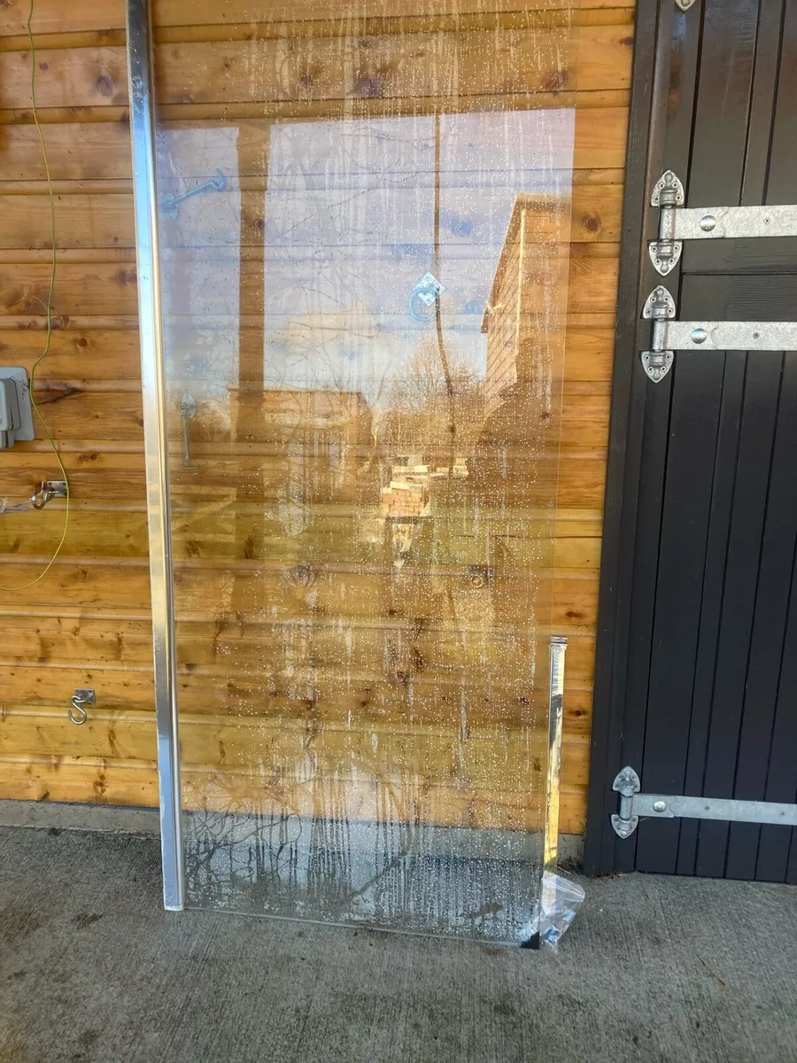 Shower tray/screen - Image 4