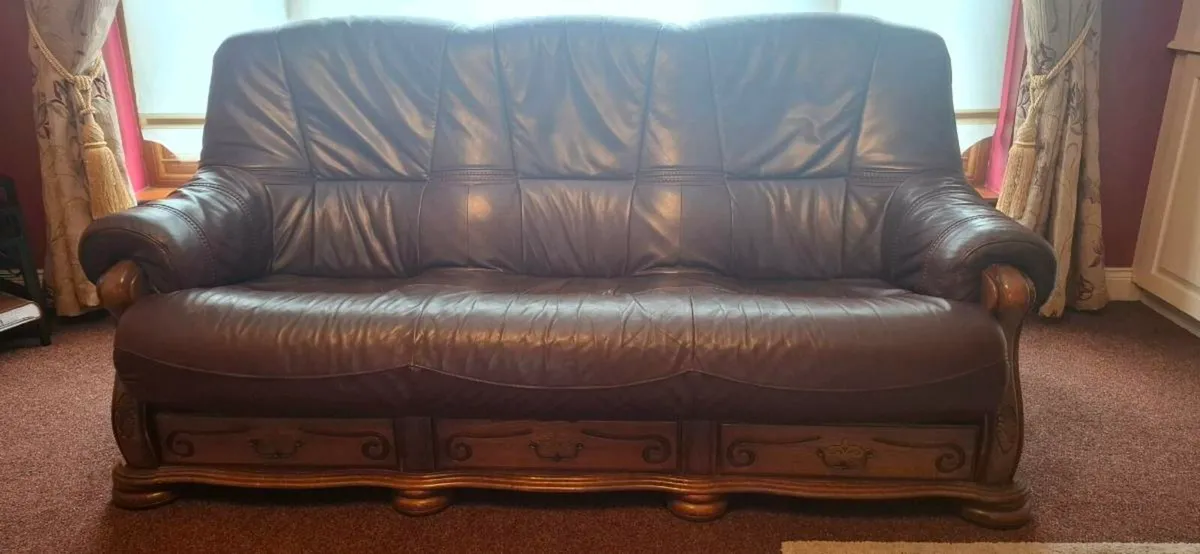 3 piece suite - Image 1