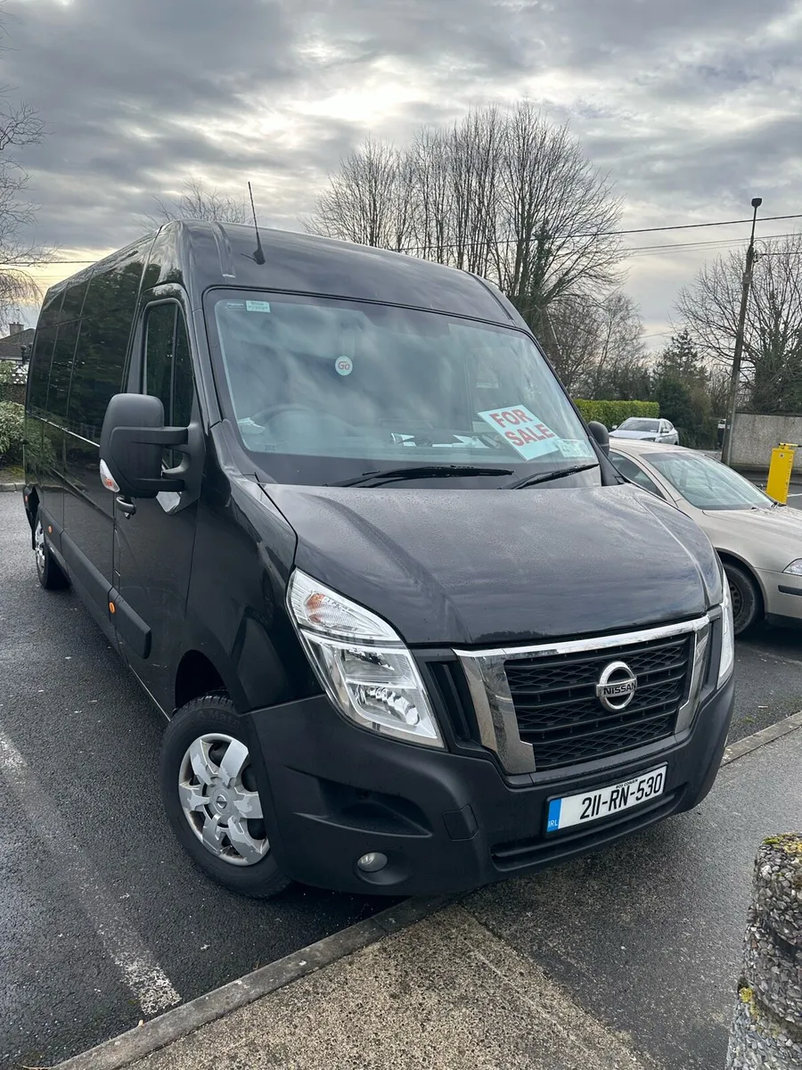 Nissan nv400 (086)2669890