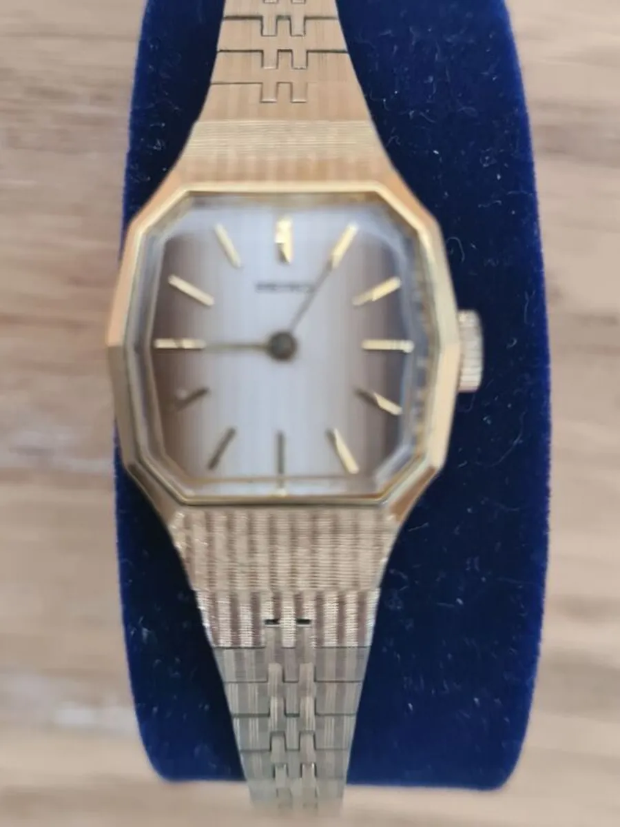 Vintage 1980s Seiko Watch - Image 3