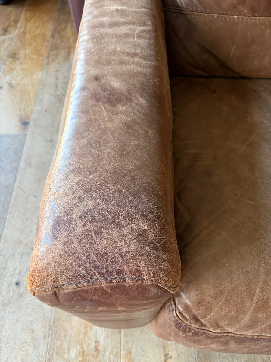 Vintage 2-Seater Leather Sofa - Image 3