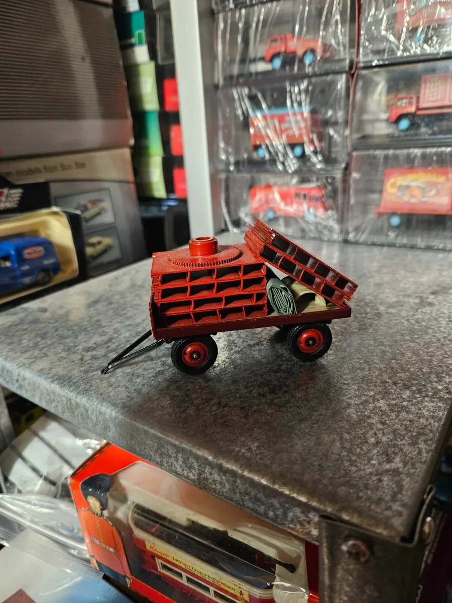 Corgi Chipperfields Circus Trailer 1.50 - Image 1