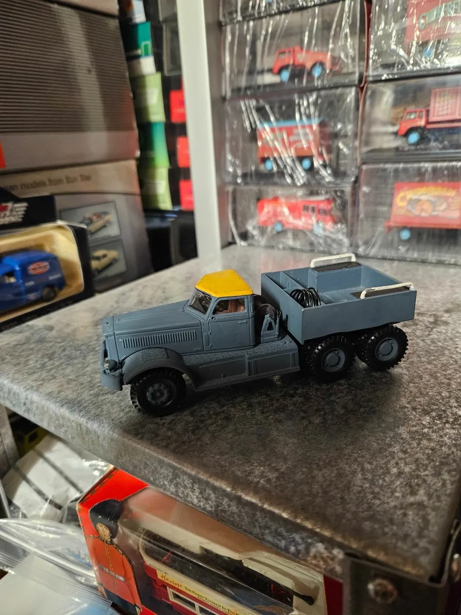 Corgi Diamond T Truck Code3 - Image 2