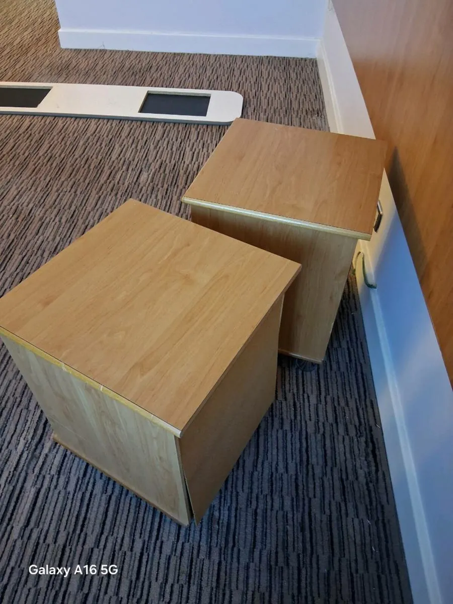 Bedside locker - Image 3