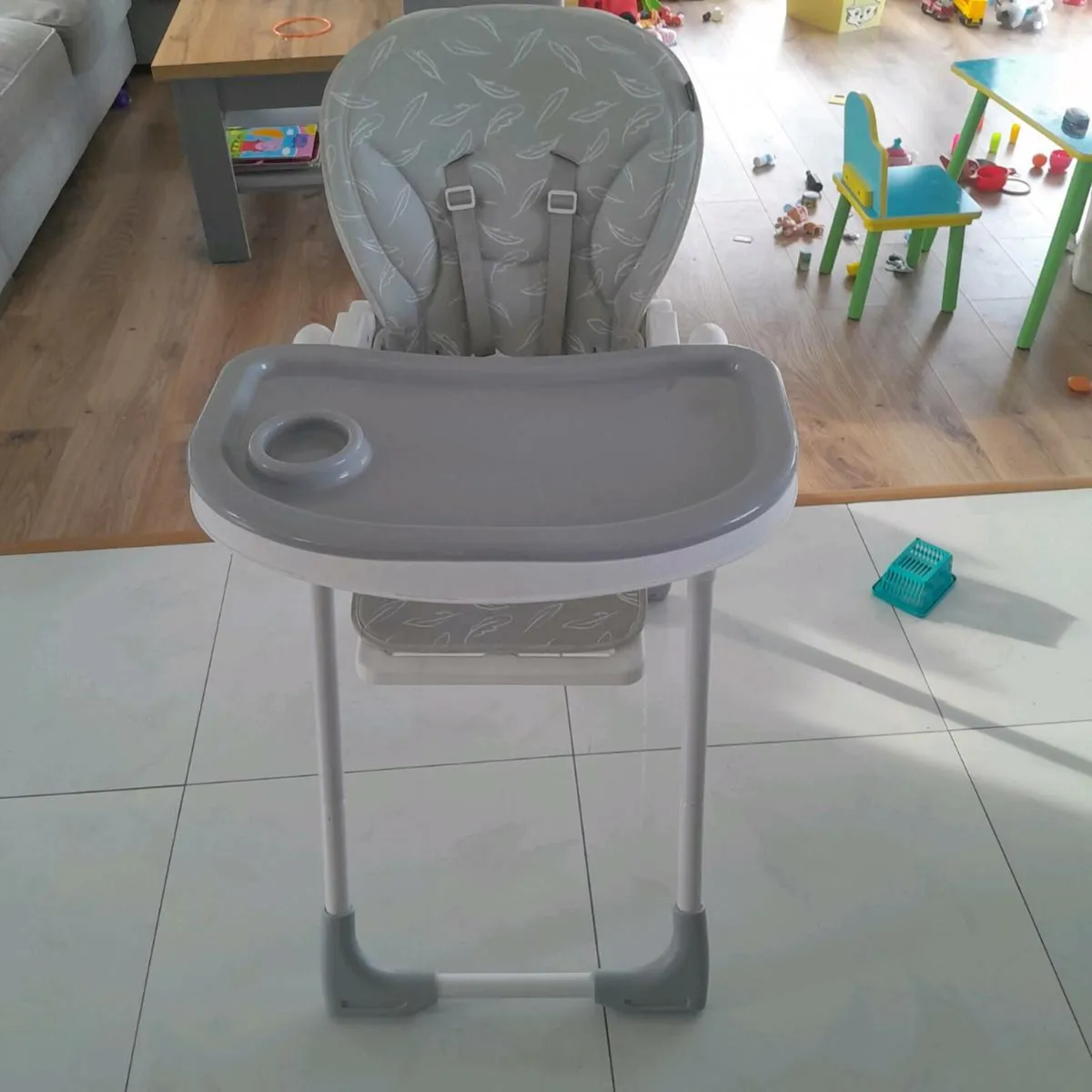 Baby High Chair - Image 1