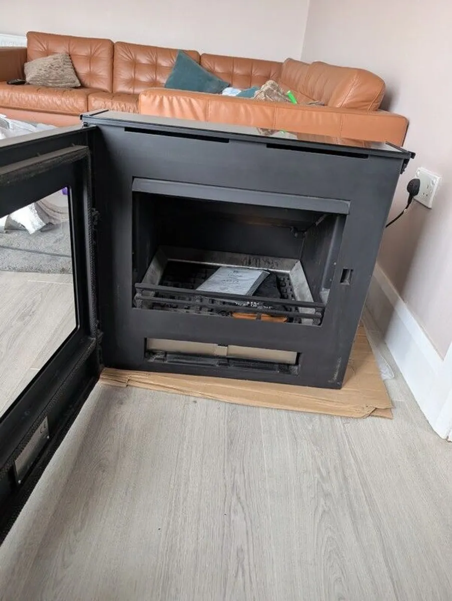 New Stove heats rads - Image 1