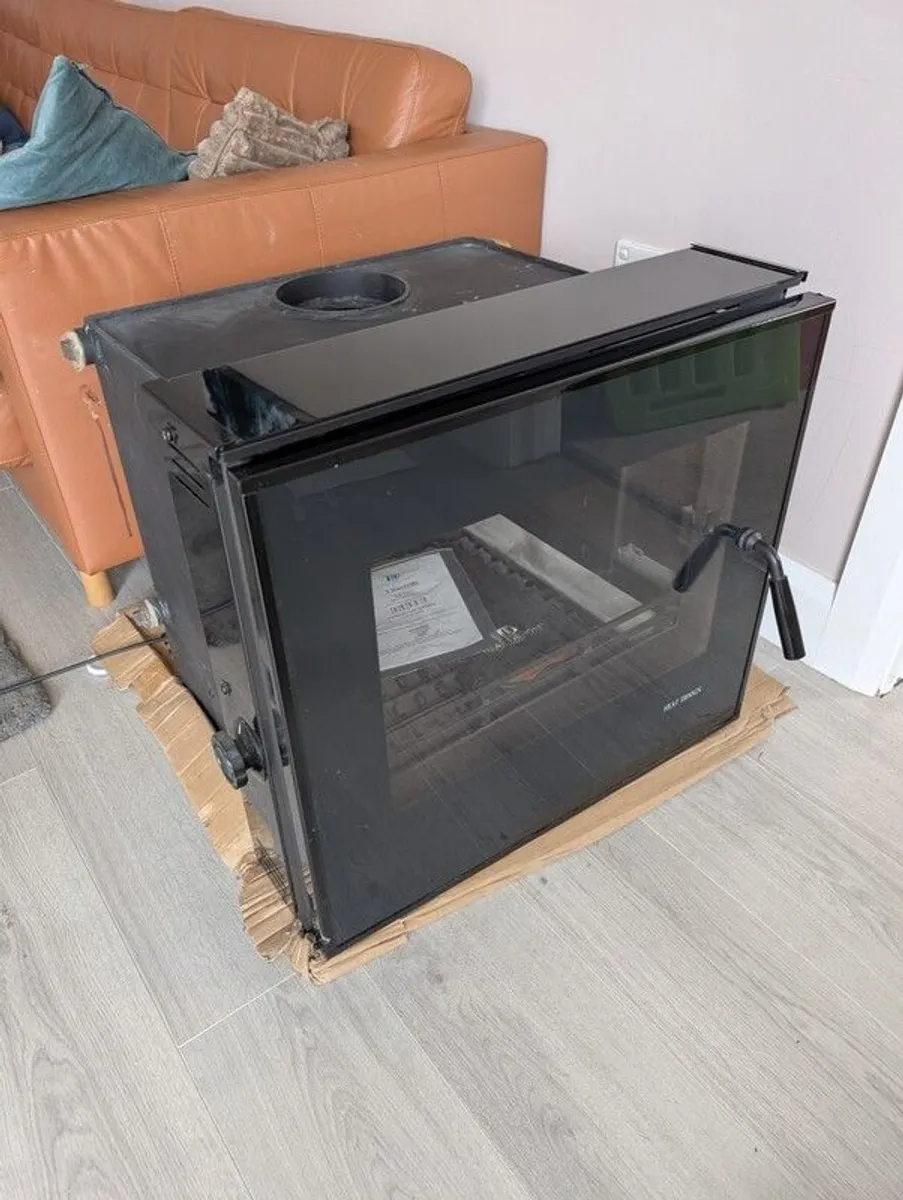 New Stove heats rads - Image 2