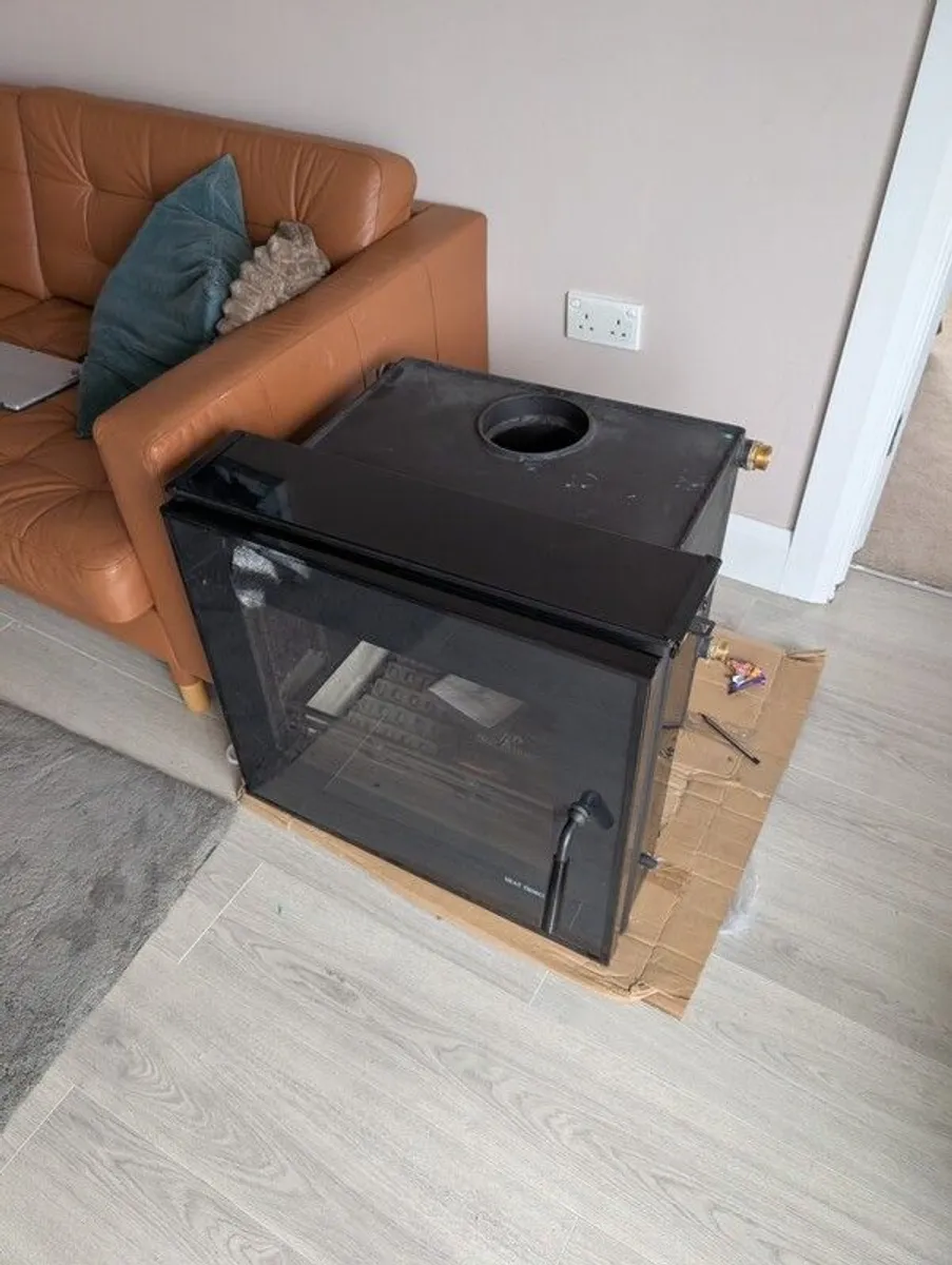 New Stove heats rads - Image 3