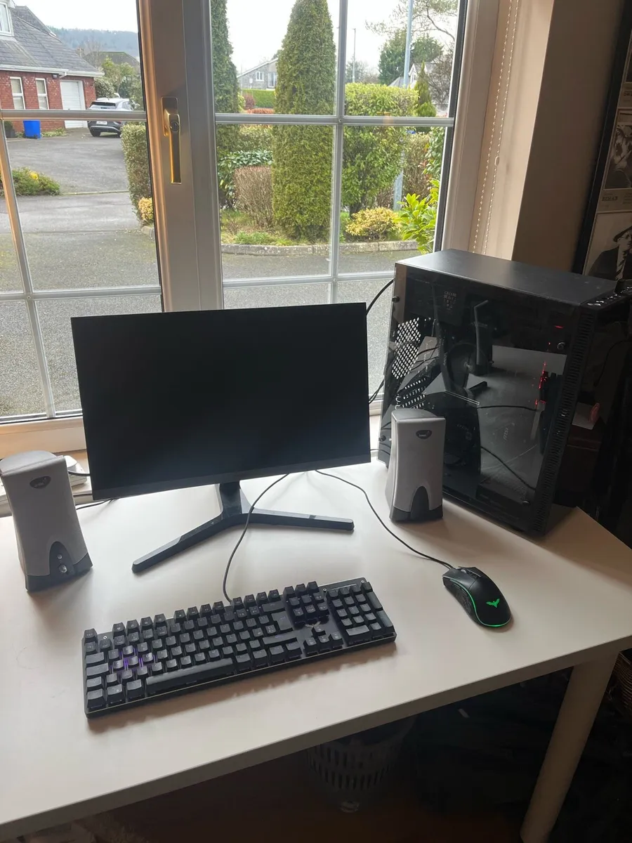 Gaming PC setup - Image 1