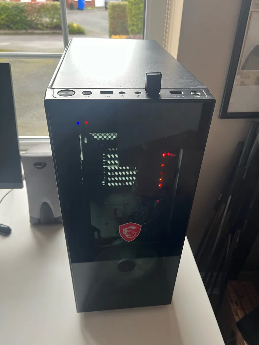 Gaming PC setup - Image 3