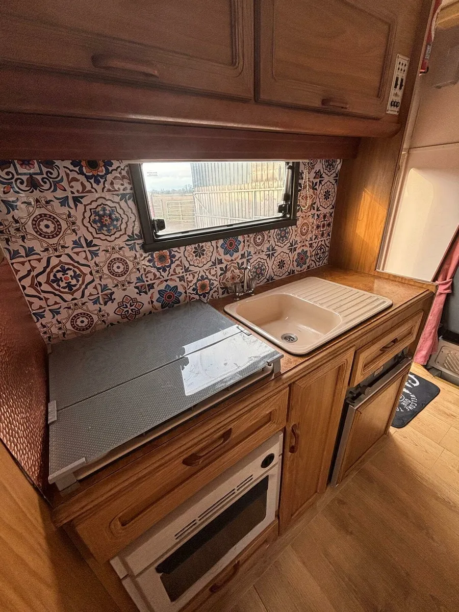 Fiat ducato campervan - Image 3