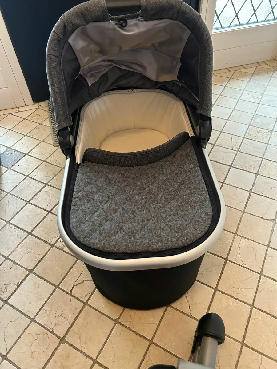 UPPAbaby Vista Travel System - Image 4