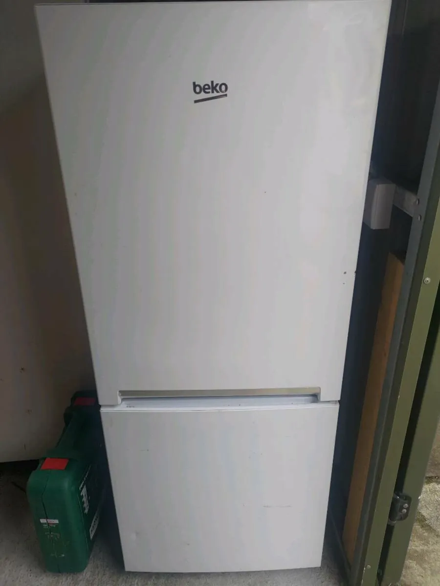 Fridge freezer - Image 1