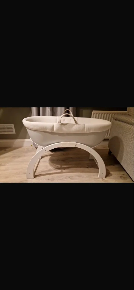 Moses basket - Image 1