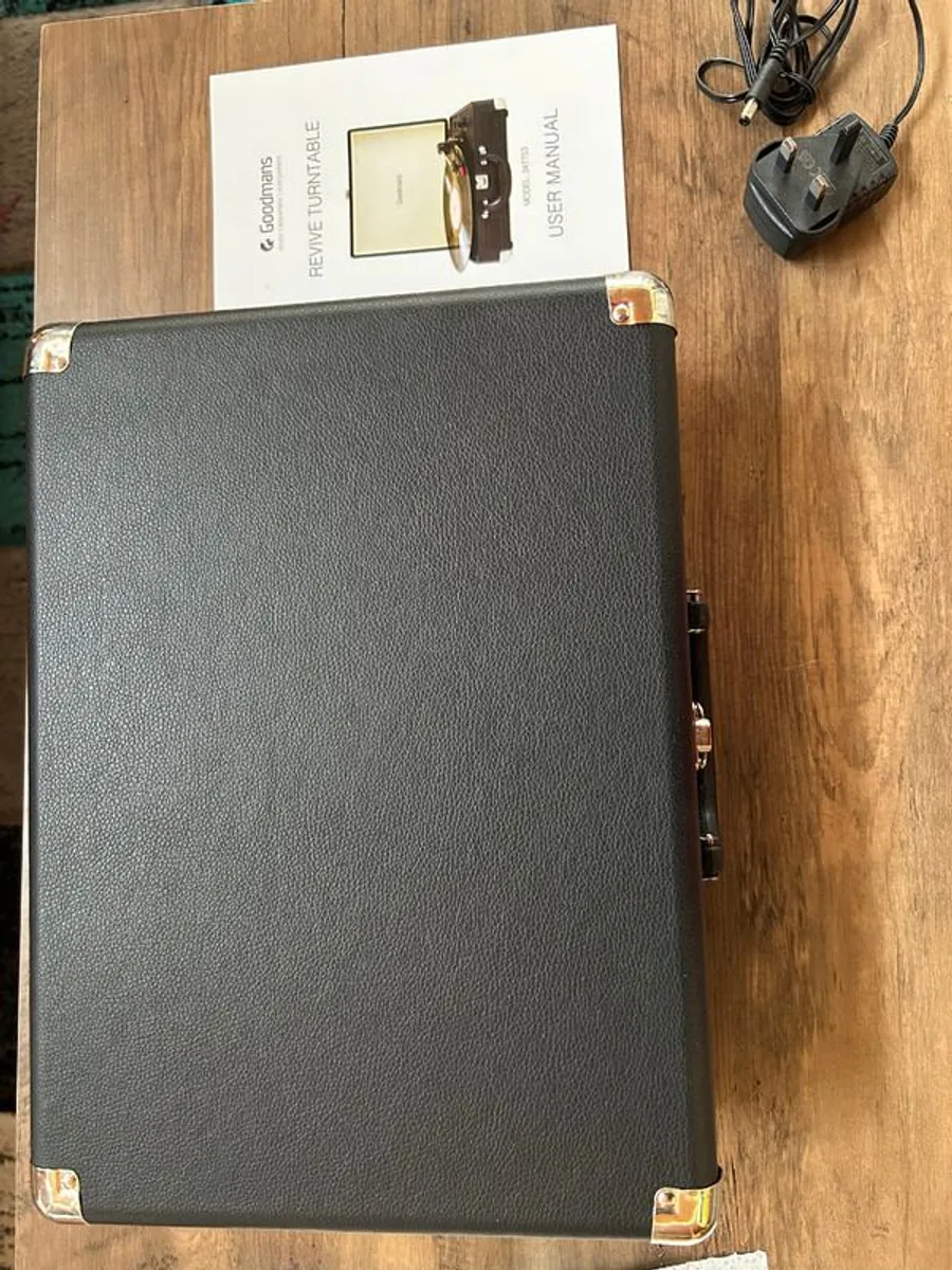 Vinyl Player Goodmann - Image 1