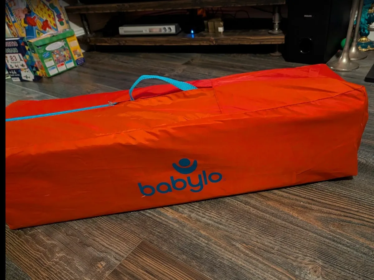 Babylo Foldable Toddler Playpen perfect condition! - Image 4