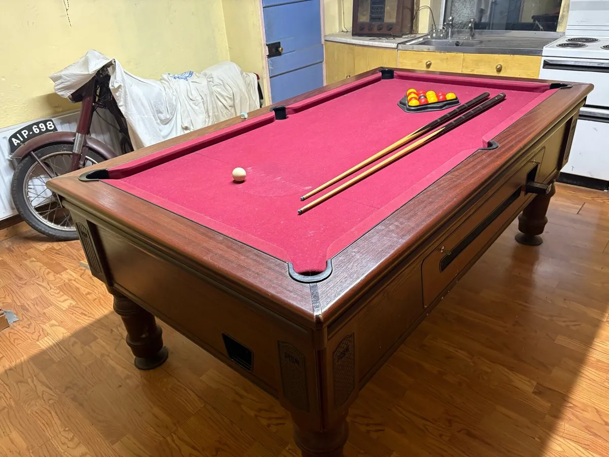 Pool table with slate top and coin slot - Image 1