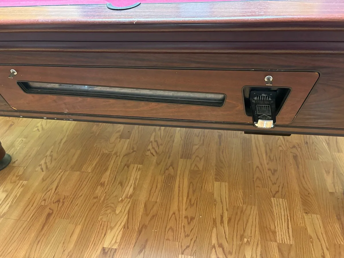 Pool table with slate top and coin slot - Image 3