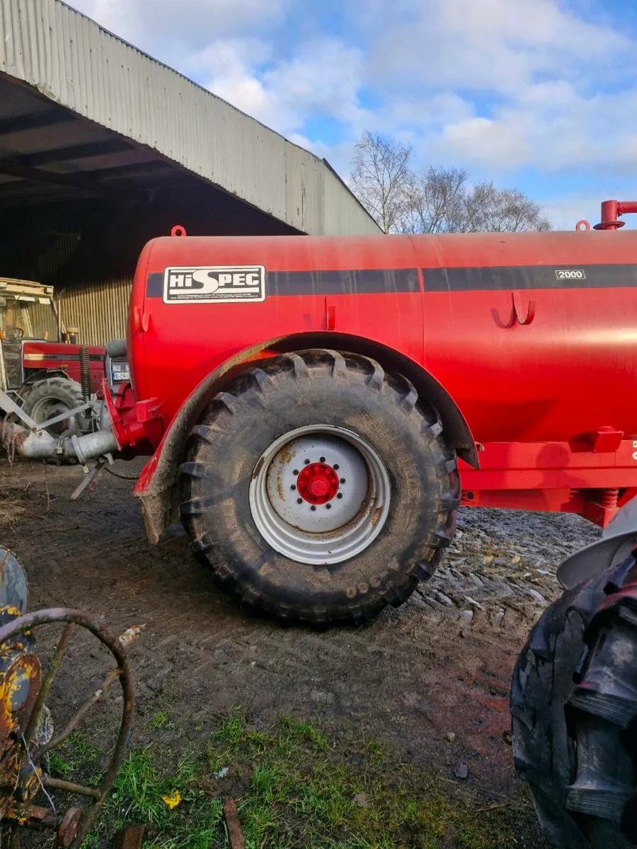 Hi-spec tank - Image 3