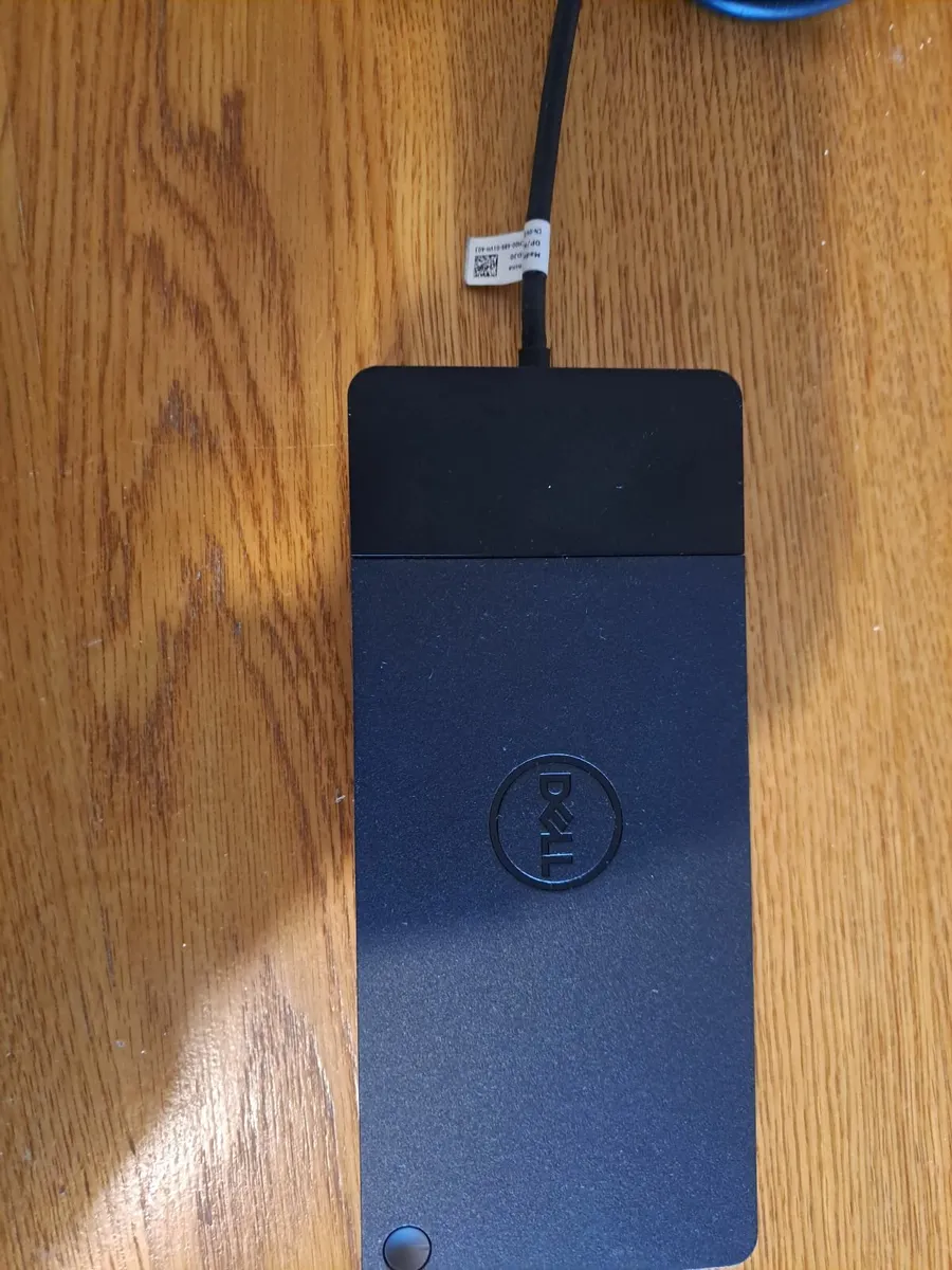 Dell docking station - Image 1