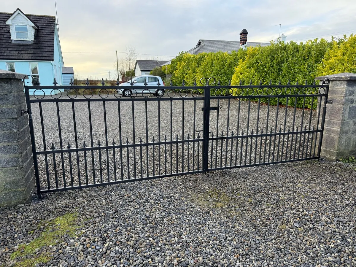 Galvanised gates - Image 1