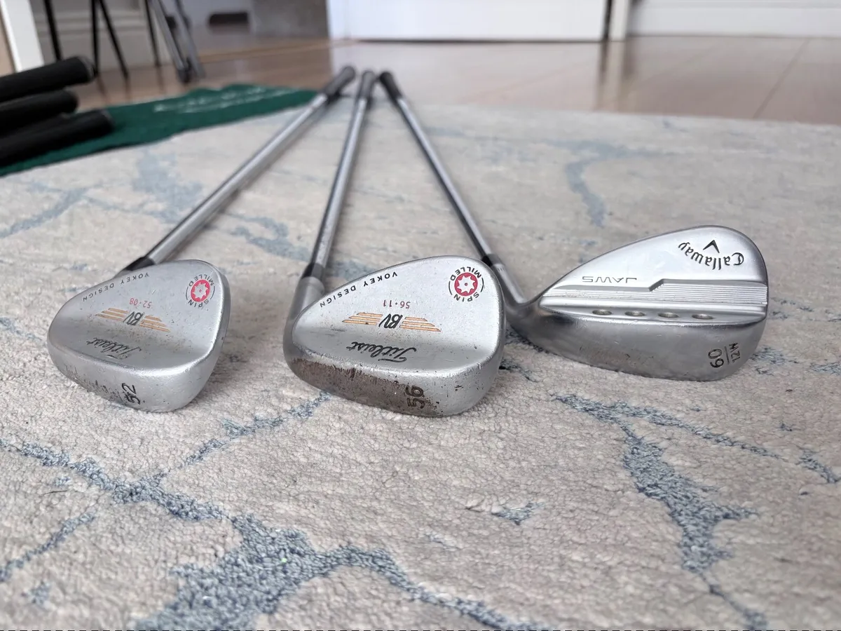 Titleist irons 5-PW  with 3 wedges - Image 2